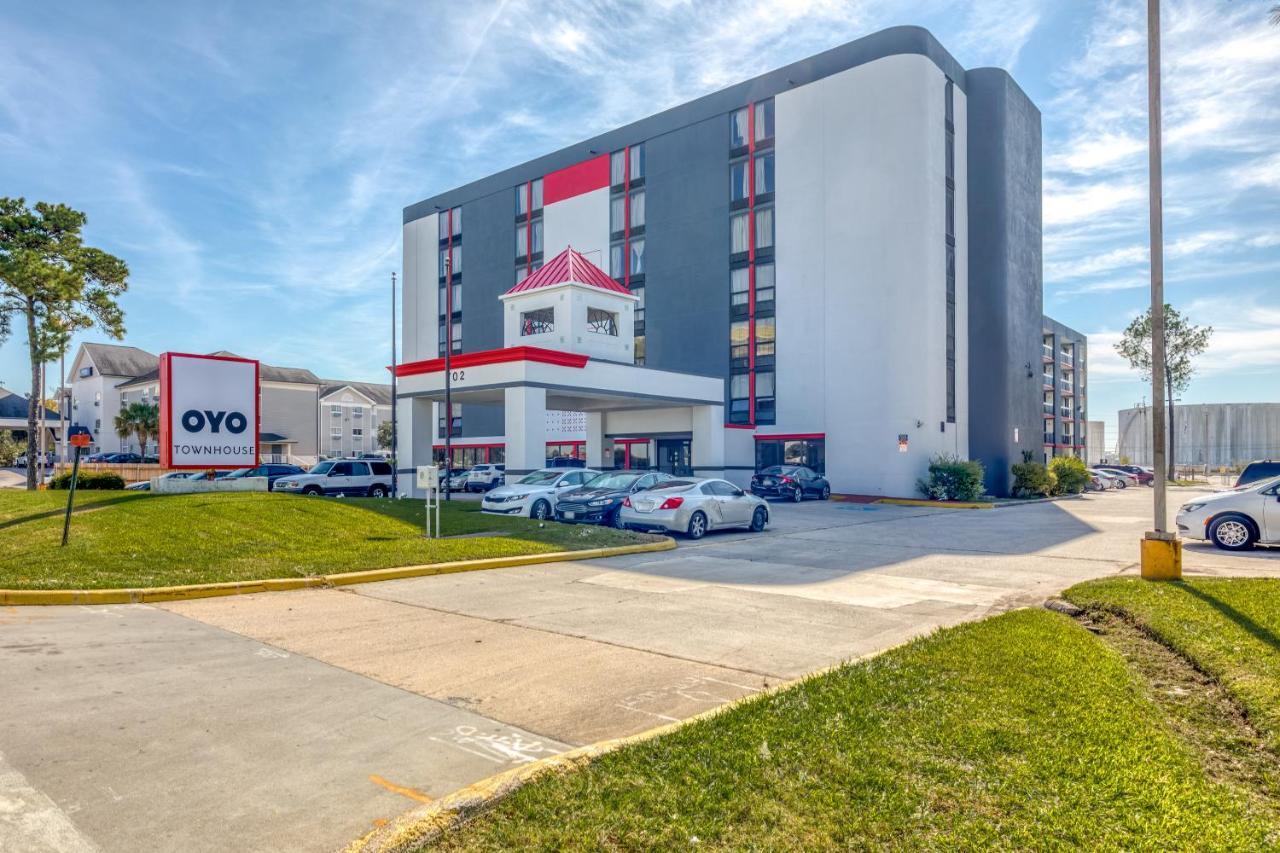 Oyo Townhouse Houston George Bush Intercontinental Exterior foto